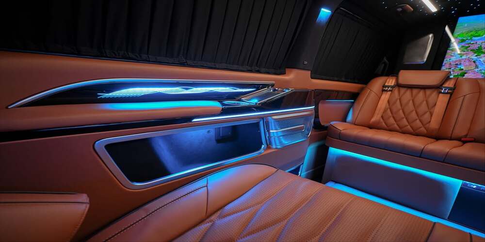 اسم السيارة: مرسيدس فيتو VIP-8301 - Galeri Resmi 3